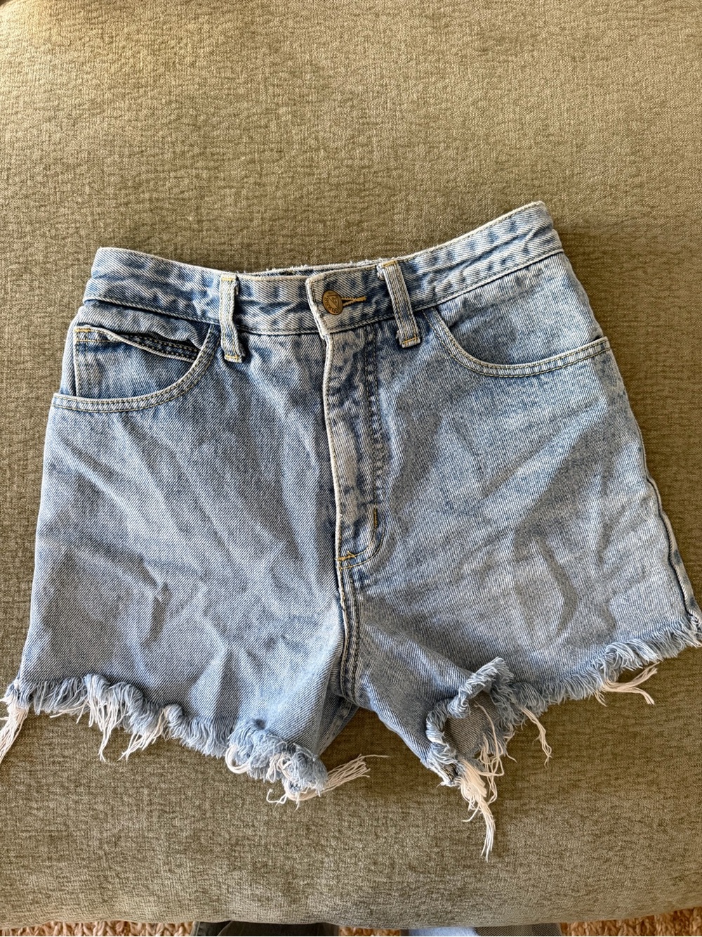 Vintage Guess Light Blue Denim High-Rise Frayed Hem Shorts